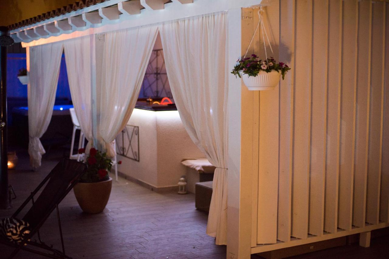 Apartmani Julija Vodice Dış mekan fotoğraf