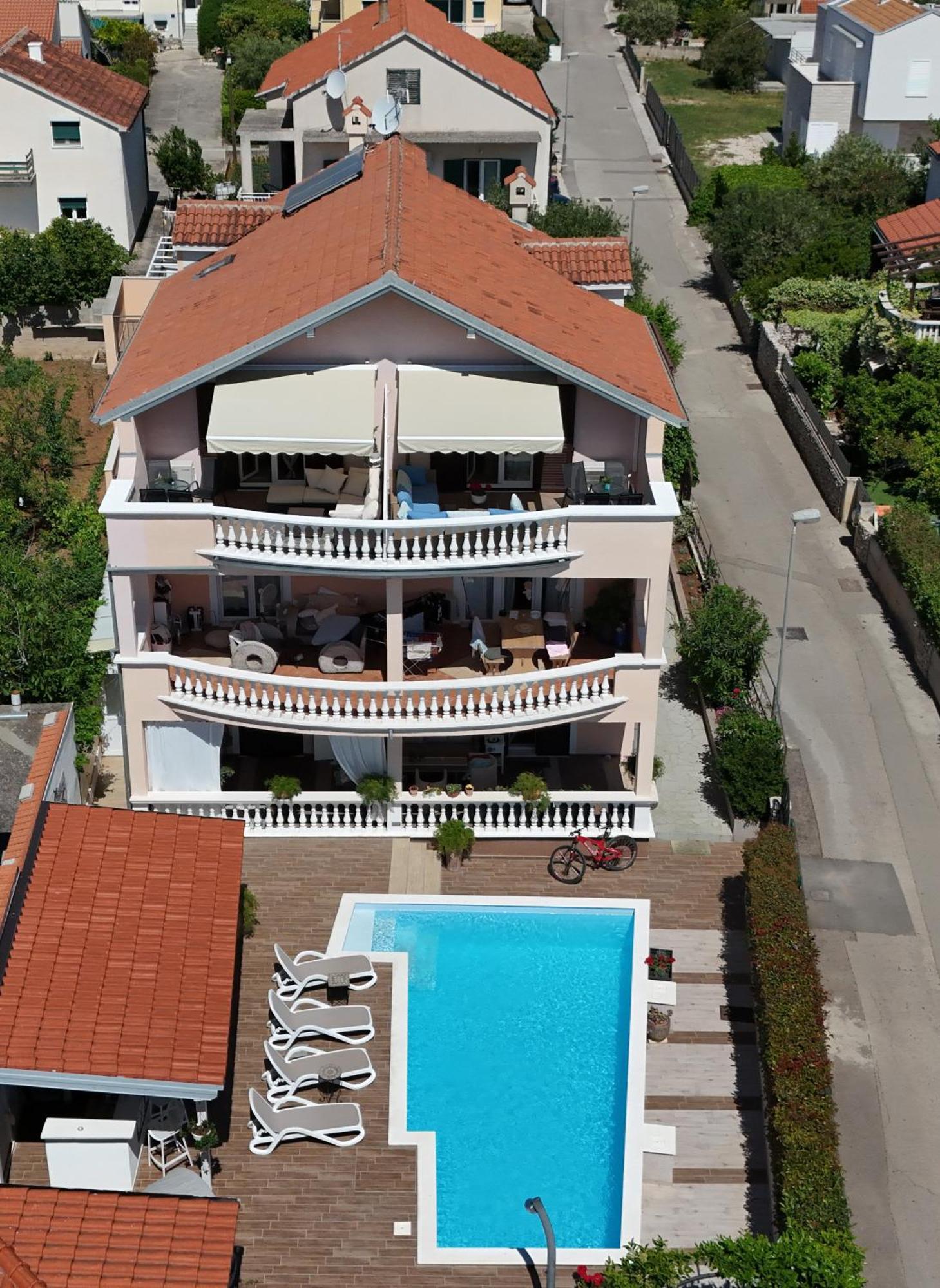 Apartmani Julija Vodice Dış mekan fotoğraf