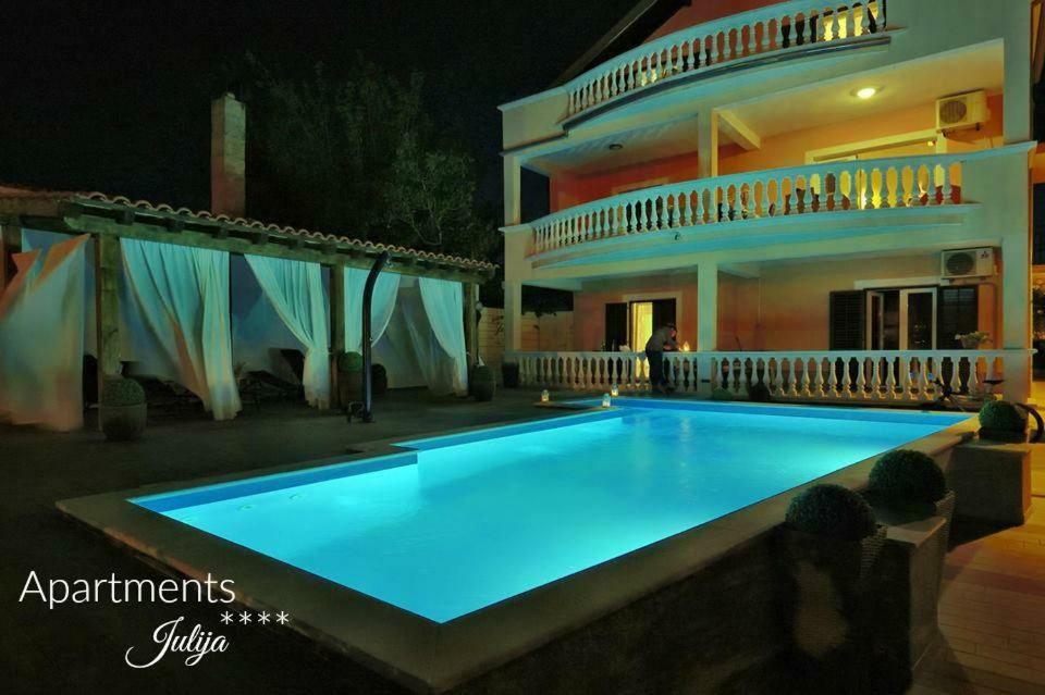 Apartmani Julija Vodice Dış mekan fotoğraf